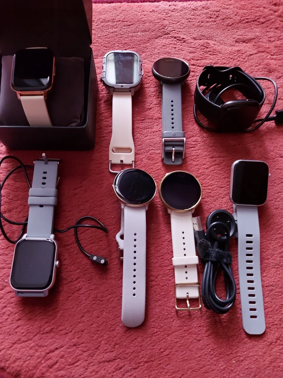 vînd ceasuri smartwatch diferite modele noi – Ploiesti, Prahova