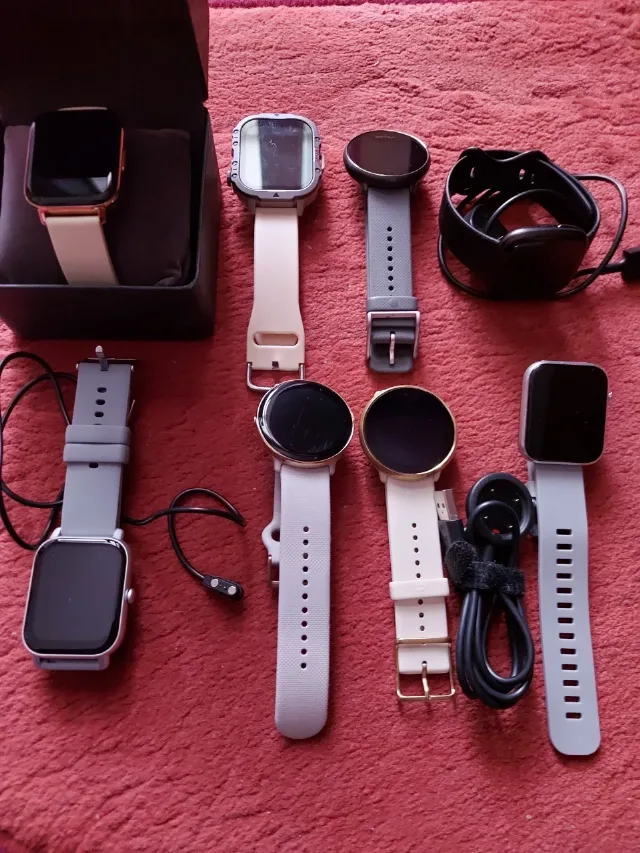 vînd ceasuri smartwatch diferite modele noi – Ploiesti, Prahova
