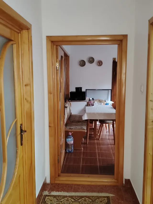 casă /casă de vacanță – fotografia 4 din 8
