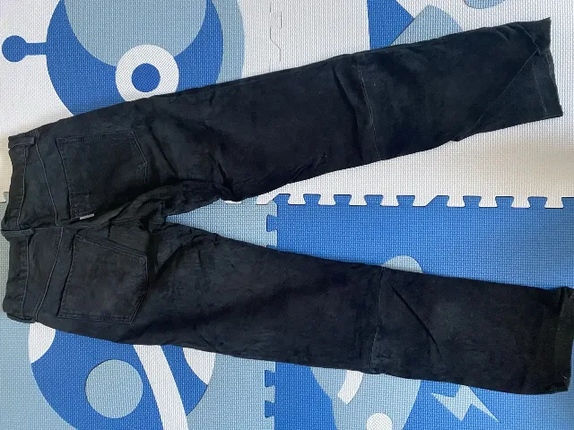 Pantaloni din piele intoarsa marime S/M – fotografia 2 din 7