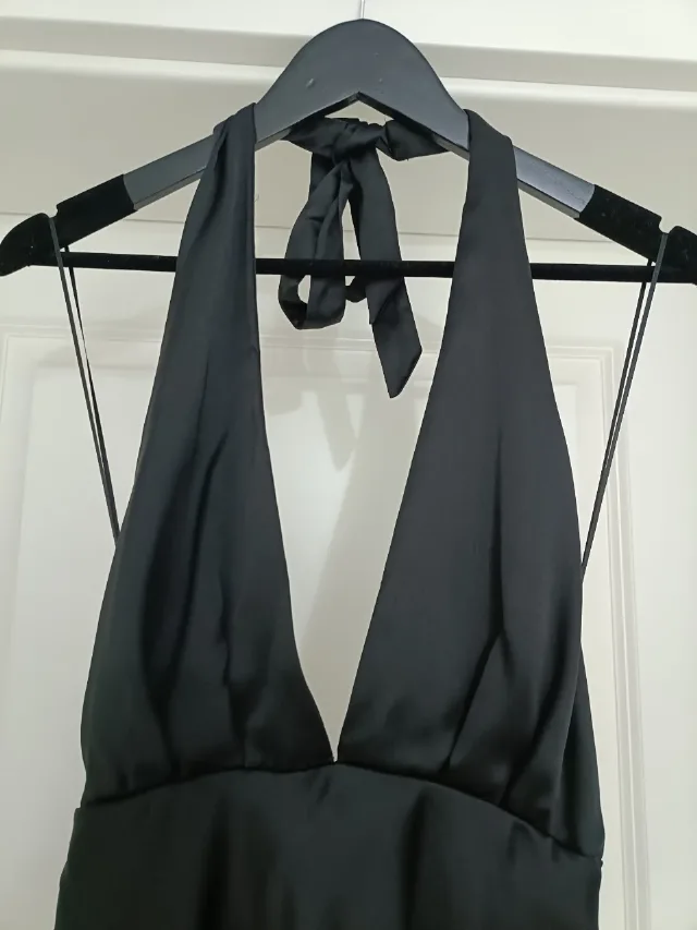rochie mini cu decolteu adânc Zara – fotografia 2 din 4