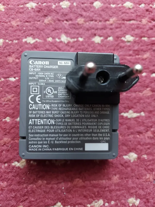 încărcătoare acumulatori – fotografia 3 din 5
