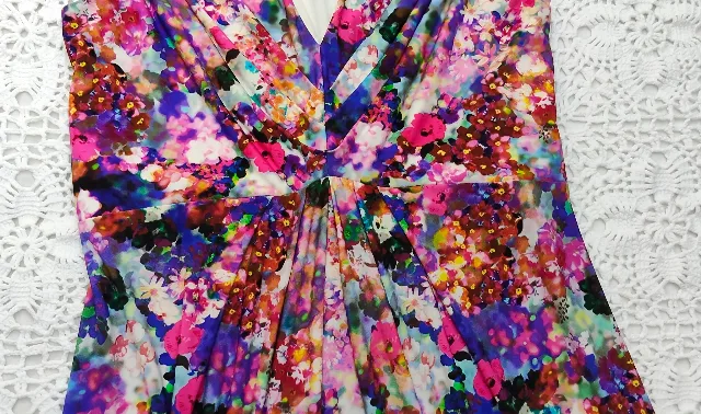 Rochie cu drapaj – fotografia 3 din 4