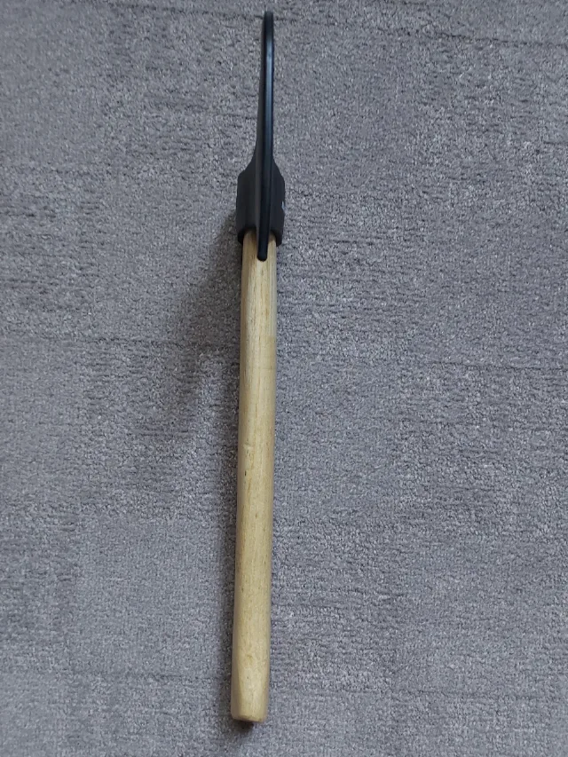 vînd topor nou pentru drumeții – fotografia 3 din 5