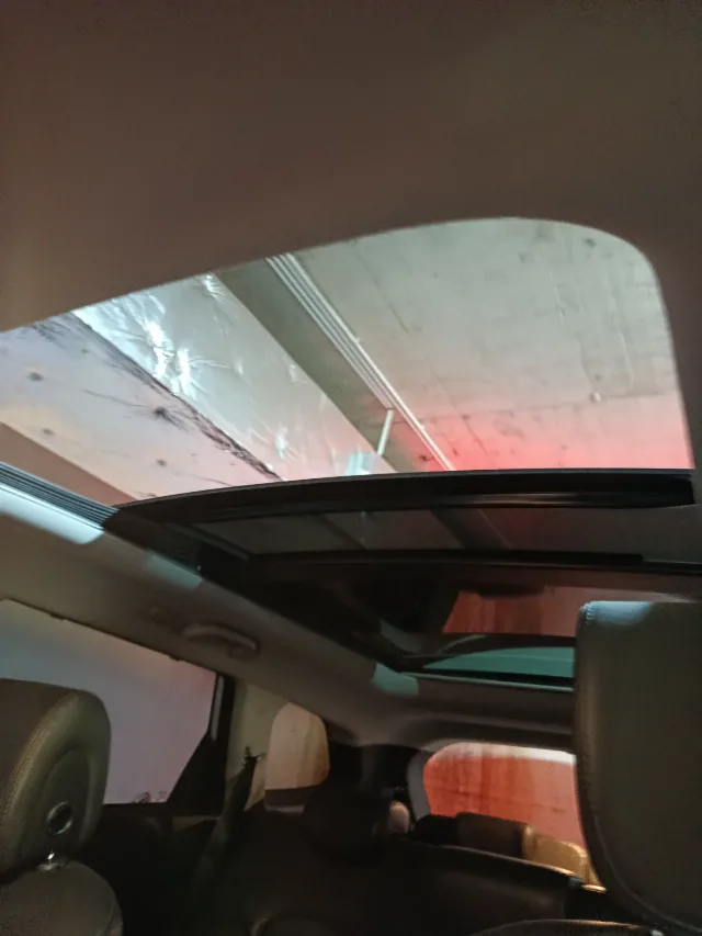 Se vinde Hyundai Grand Santa Fe – fotografia 7 din 8