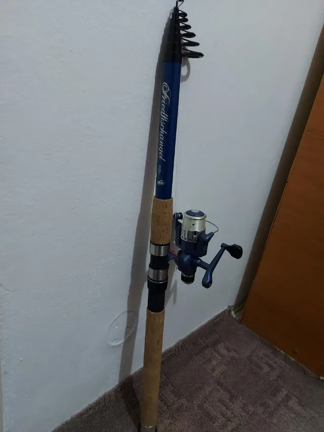 vînd lansată cu mulinetă nouă – fotografia 7 din 7