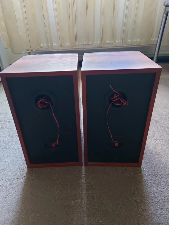 vînd  boxe stare foarte bună – fotografia 4 din 4