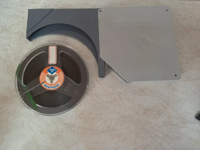 Banda magnetofon înregistrată, diametrul 15cm – fotografia 2 din 5