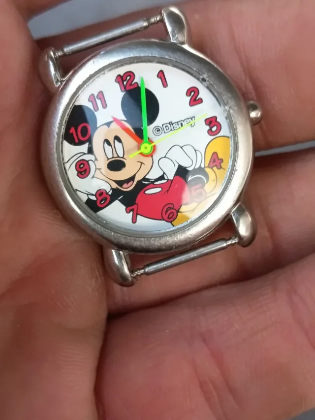 ceas vechi Disney – Craiova, Dolj