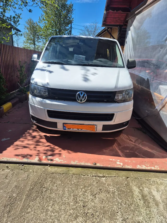 Vând vw t5 transporter autoutilitara – Broscauti, Botoșani