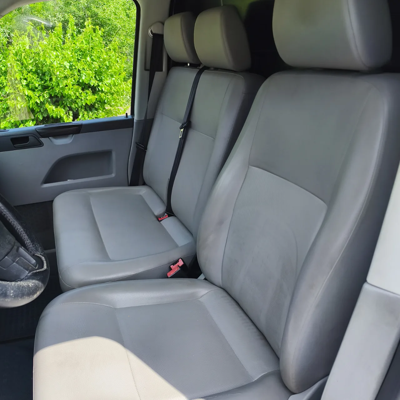 vw Transporter varianta lunga – fotografia 7 din 8