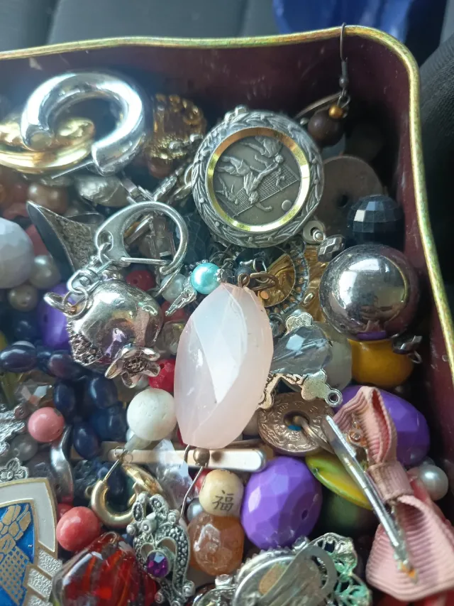 accesoriu vintage pentru proiecte DIY – fotografia 4 din 8