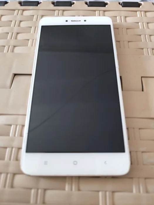 Smartphone Xiaomi Redmi Note 4 – fotografia 3 din 3