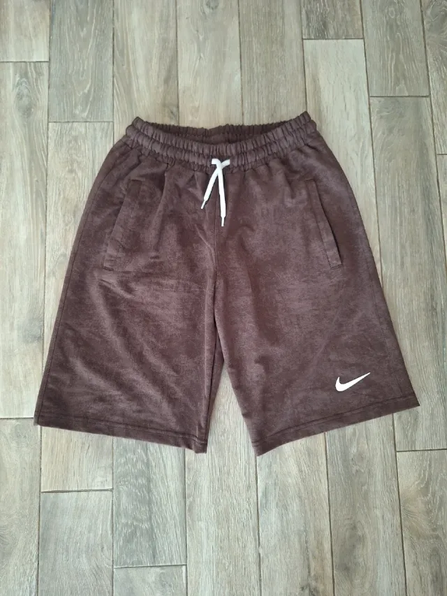 Pantaloni scurti Nike S – fotografia 1 din 3
