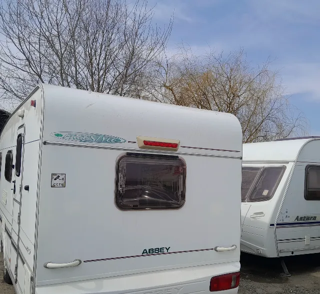 Rulote diferite modele și prețuri – fotografia 1 din 6