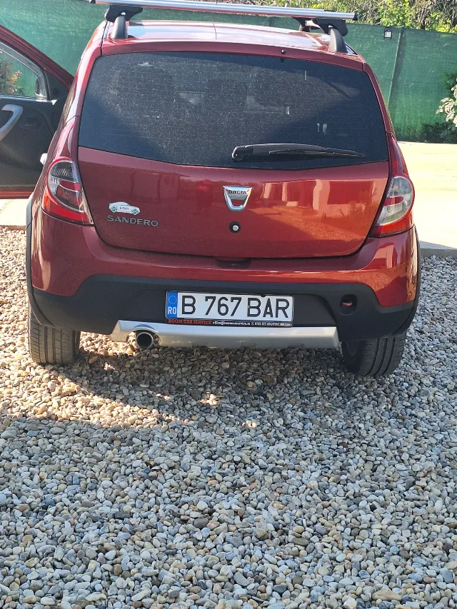 Logan sandero stepway bezina-gaz din fabrică motorizare 1,6 aspirat – fotografia 6 din 7