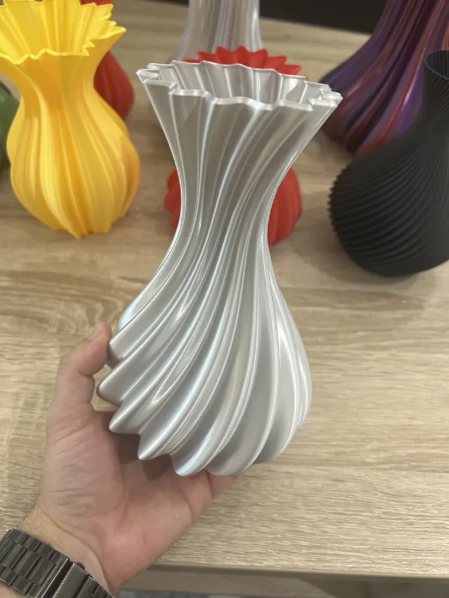 Vaza printata 3D - 24 cm inaltime – fotografia 4 din 5