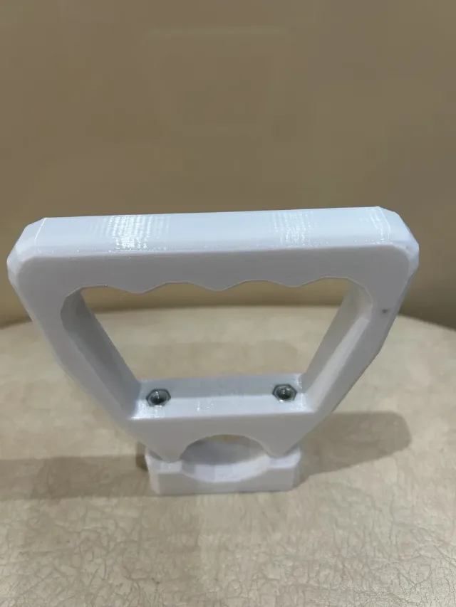 Mâner Ergonomic pentru Lopată – Printat 3D – fotografia 5 din 7