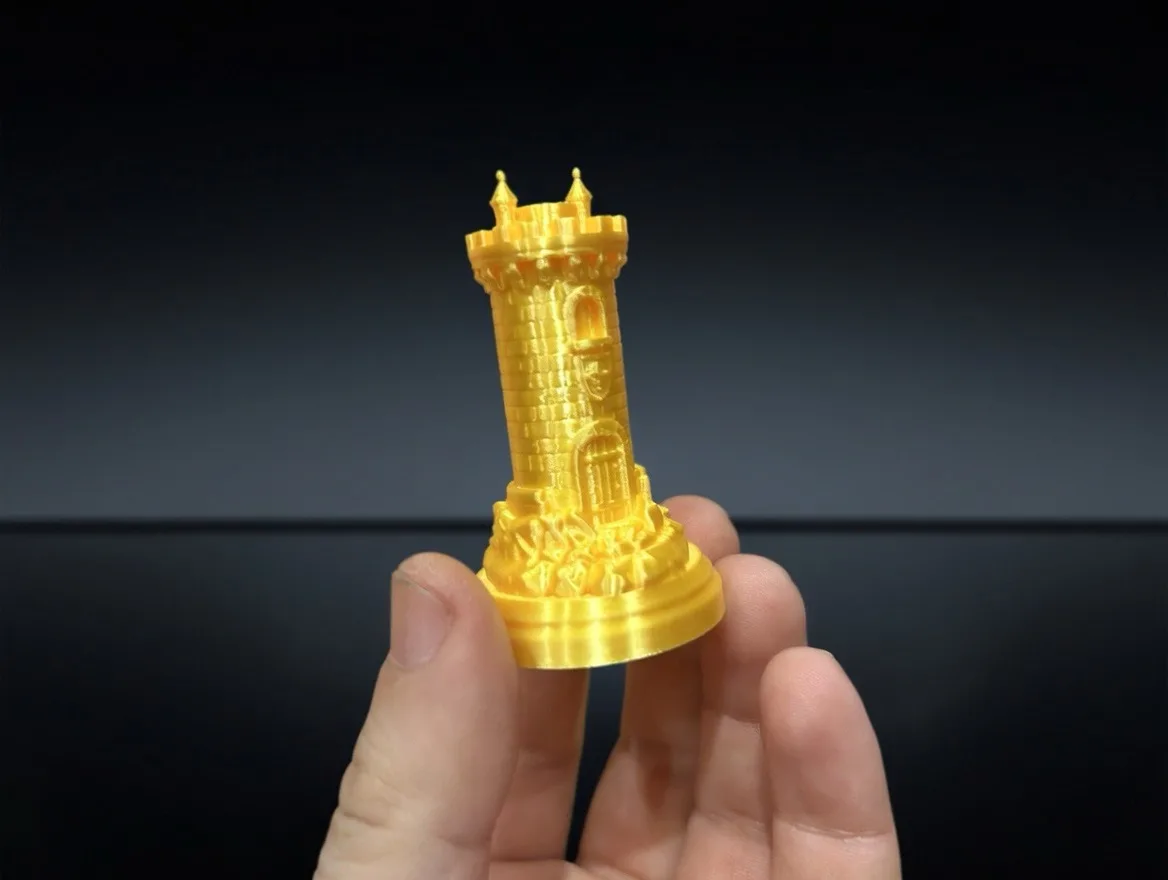 Tablă de șah Premium – Auriu & Negru, printată 3D ♟️✨ – fotografia 6 din 8