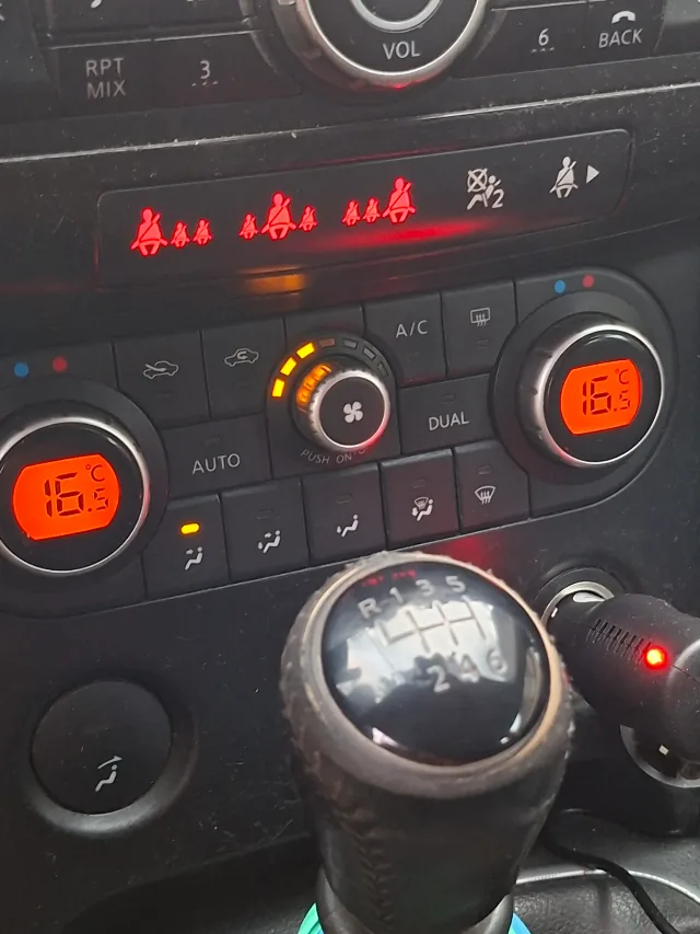 Nissan Qashqai 15 dci – fotografia 3 din 7