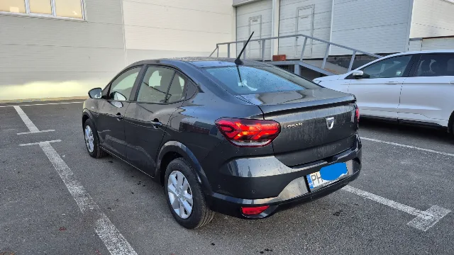 Dacia Logan III 2021 – fotografia 4 din 8