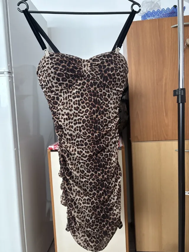Rochița scurtă sexy animal print mărimea M – fotografia 2 din 3