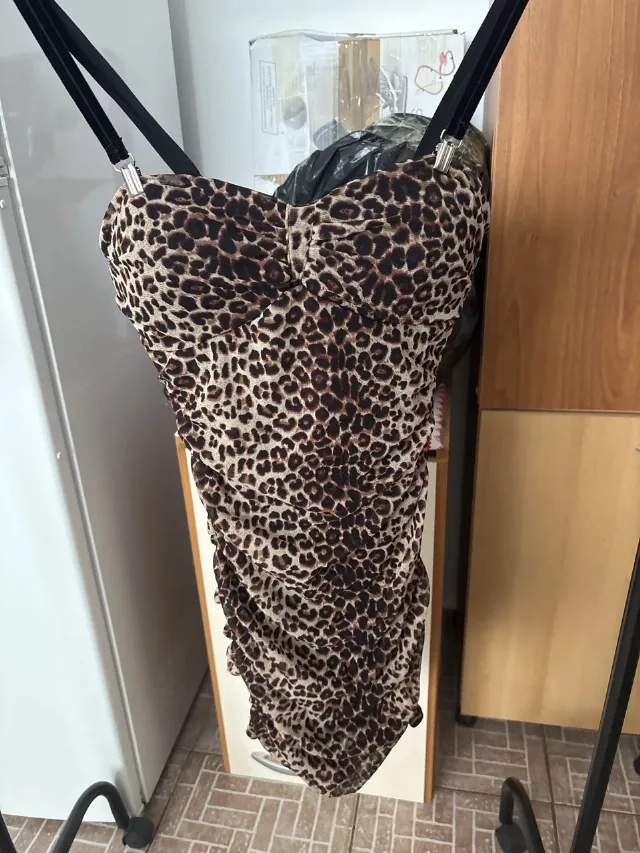 Rochița scurtă sexy animal print mărimea M – Popesti leordeni, Ilfov