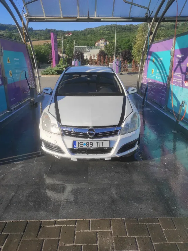 Opal Astra h din 2008 – Comarna, Iași