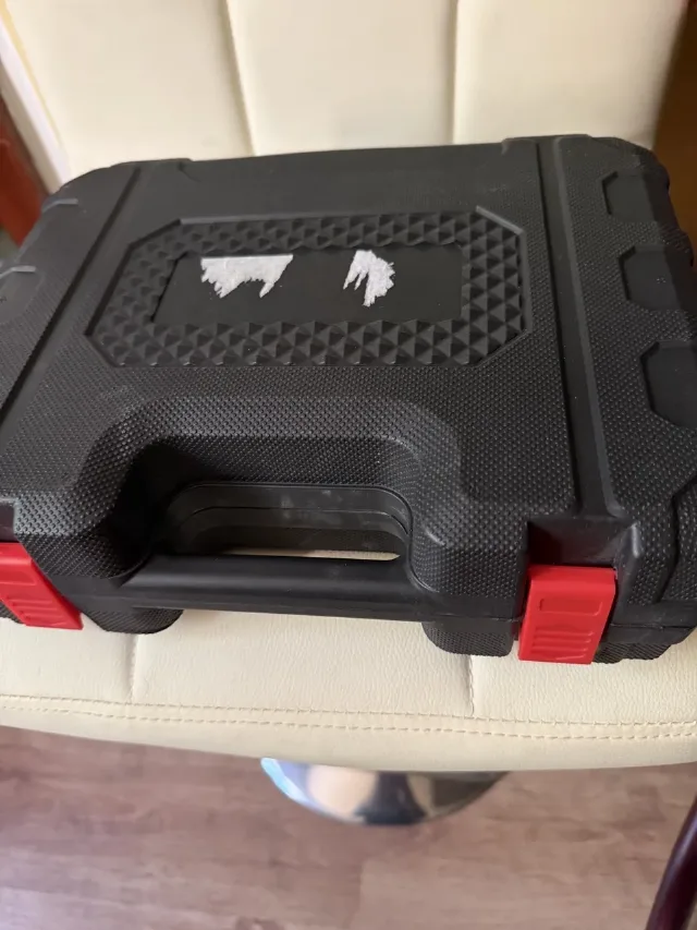 Bormașină cu acumulator – fotografia 3 din 3
