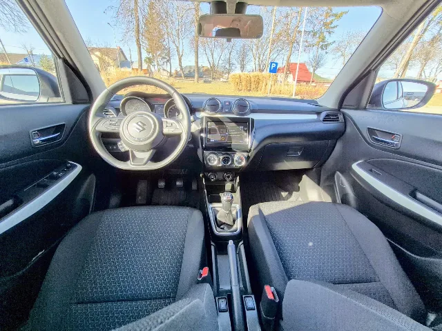 Vand auto Suzuki Swift M-Hybrid 1.2 Spirit – fotografia 8 din 8