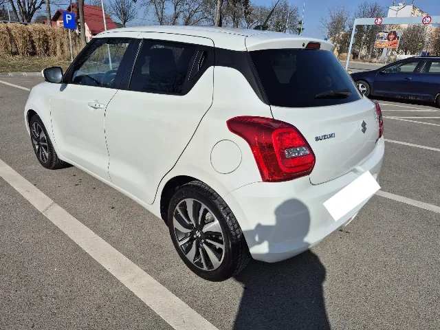 Vand auto Suzuki Swift M-Hybrid 1.2 Spirit – fotografia 2 din 8