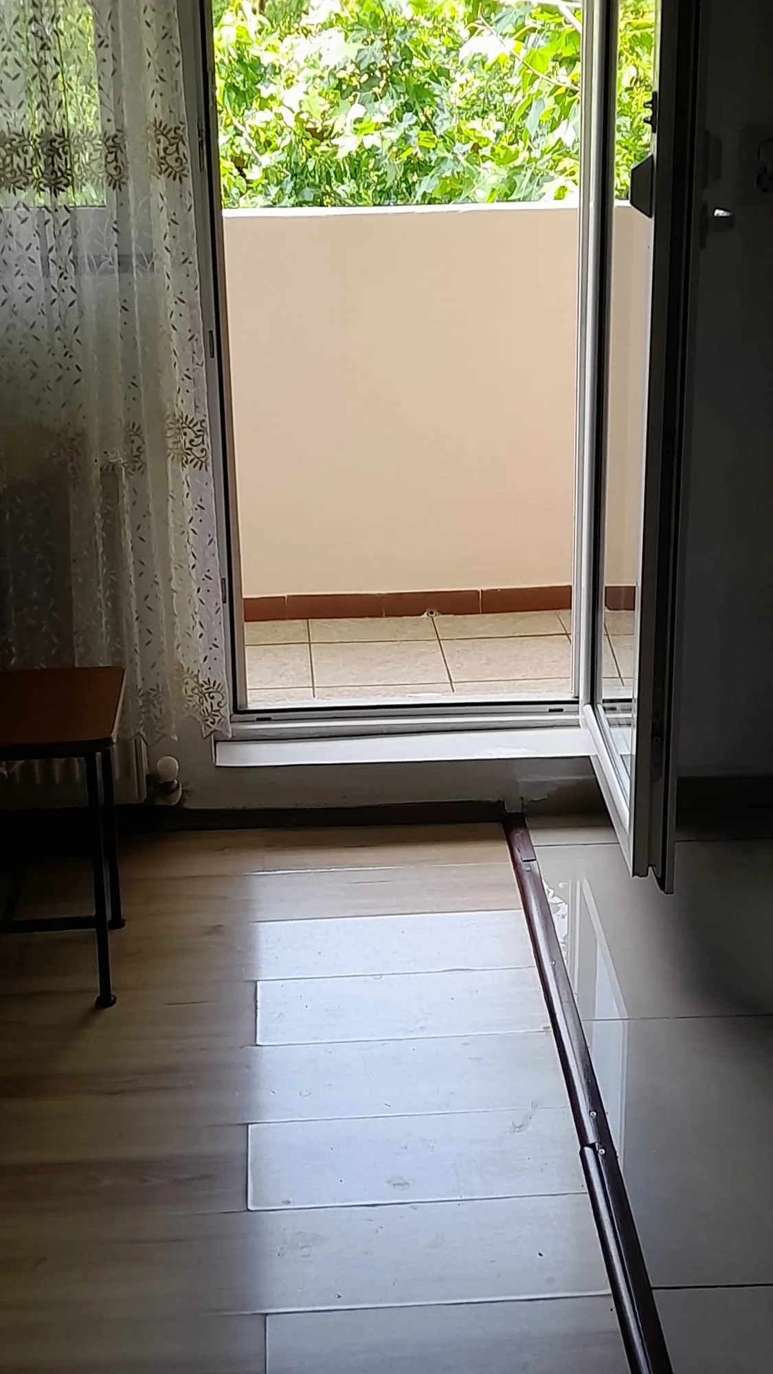 Proprietar vand apartament 2 camere ,Bucuresti, Sector 4 – fotografia 3 din 7