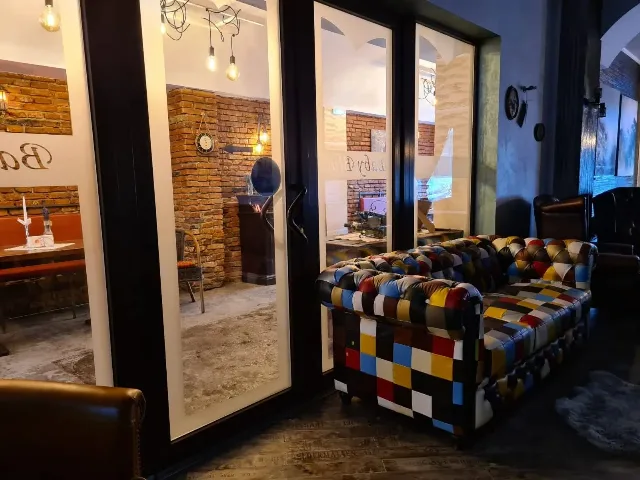 Se închiriază spațiu comercial – fotografia 5 din 7