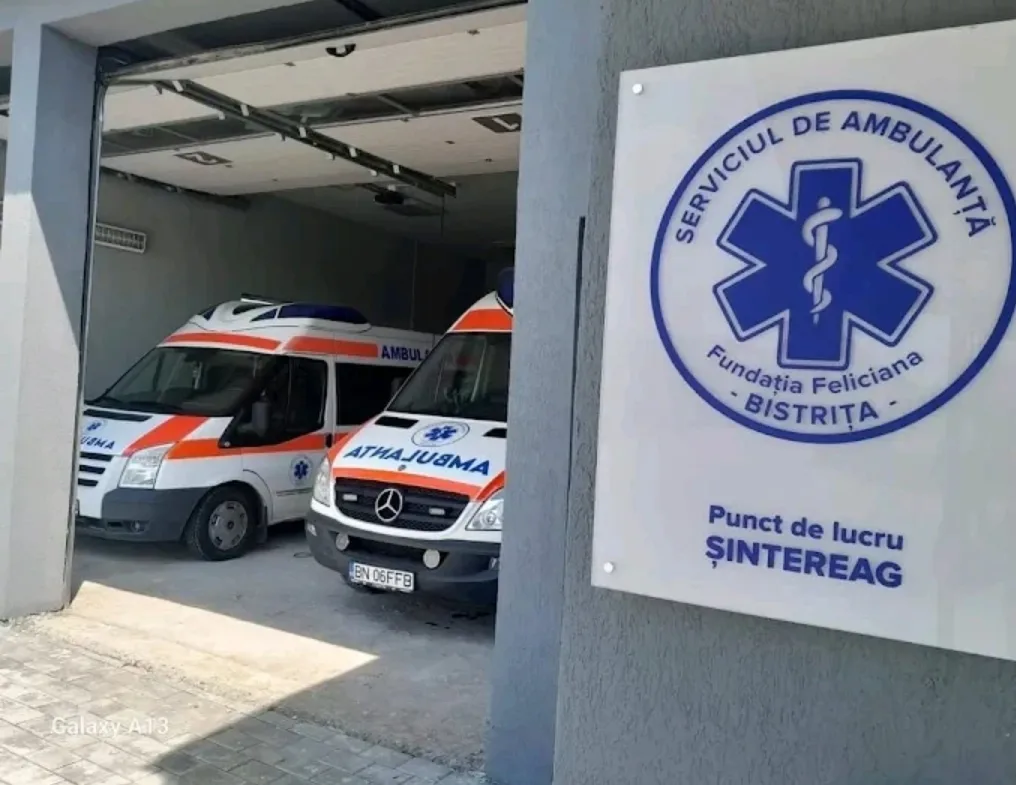 transport pacienți cu ambulanta B2 – fotografia 2 din 7