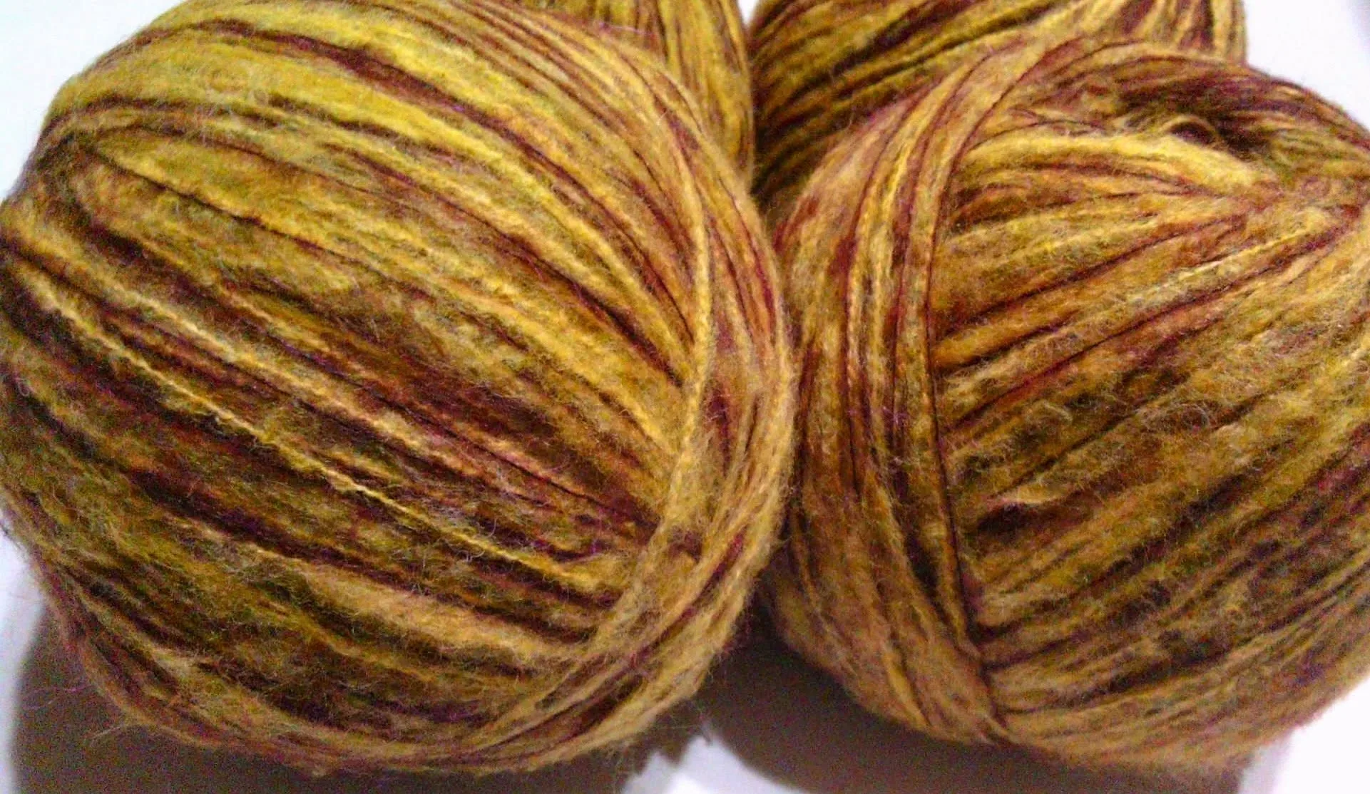 MOHAIR / ALPACA - fir subtire - MUSTAR/BORDO – Curtea de Arges, Argeș – Produse pentru hobby-uri creative