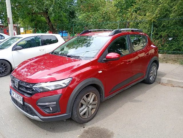 Dacia Sandero Stepway automatică – fotografia 2 din 5