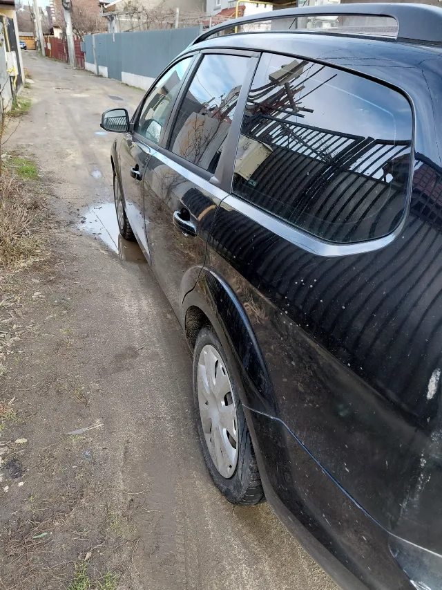 Autoturism de navetă – Craiova, Dolj