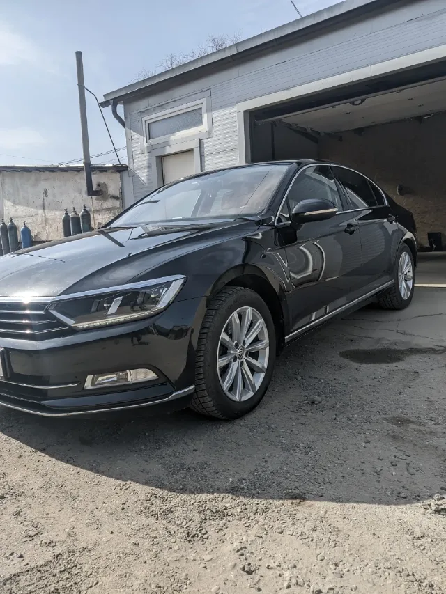 Volkswagen Passat 2.0 tdi An 2016 – Roman, Neamț