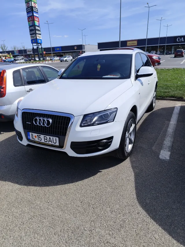 Mă vinde.AudiQ5 – Slobozia, Ialomița