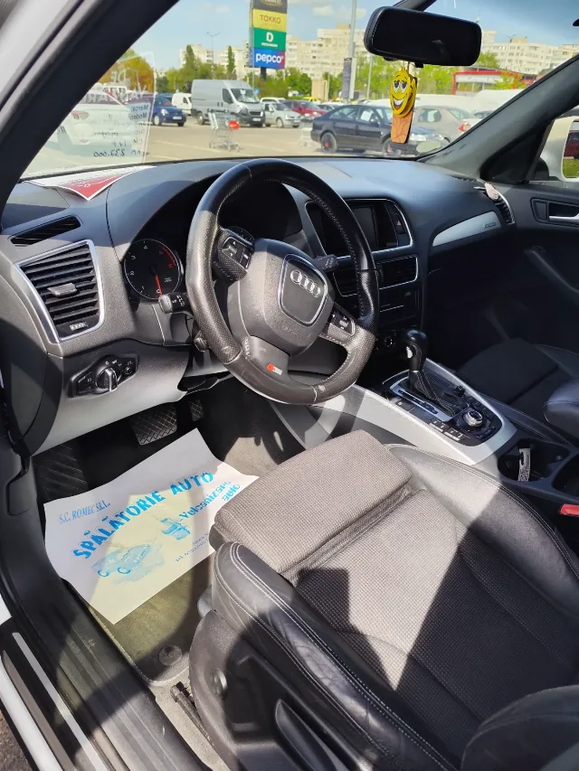 Mă vinde.AudiQ5 – fotografia 5 din 6