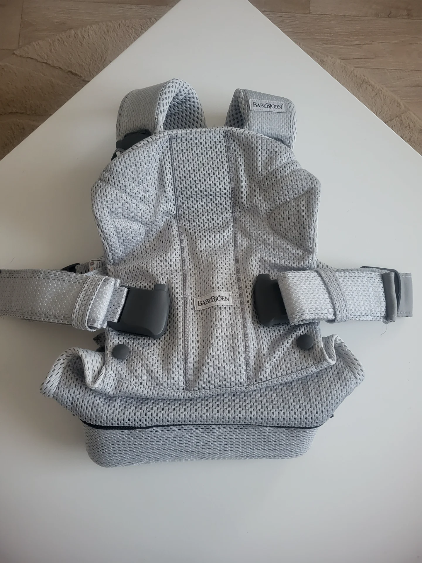 Marsupiu ergonomic si anatomic BabyBjorn – fotografia 1 din 4