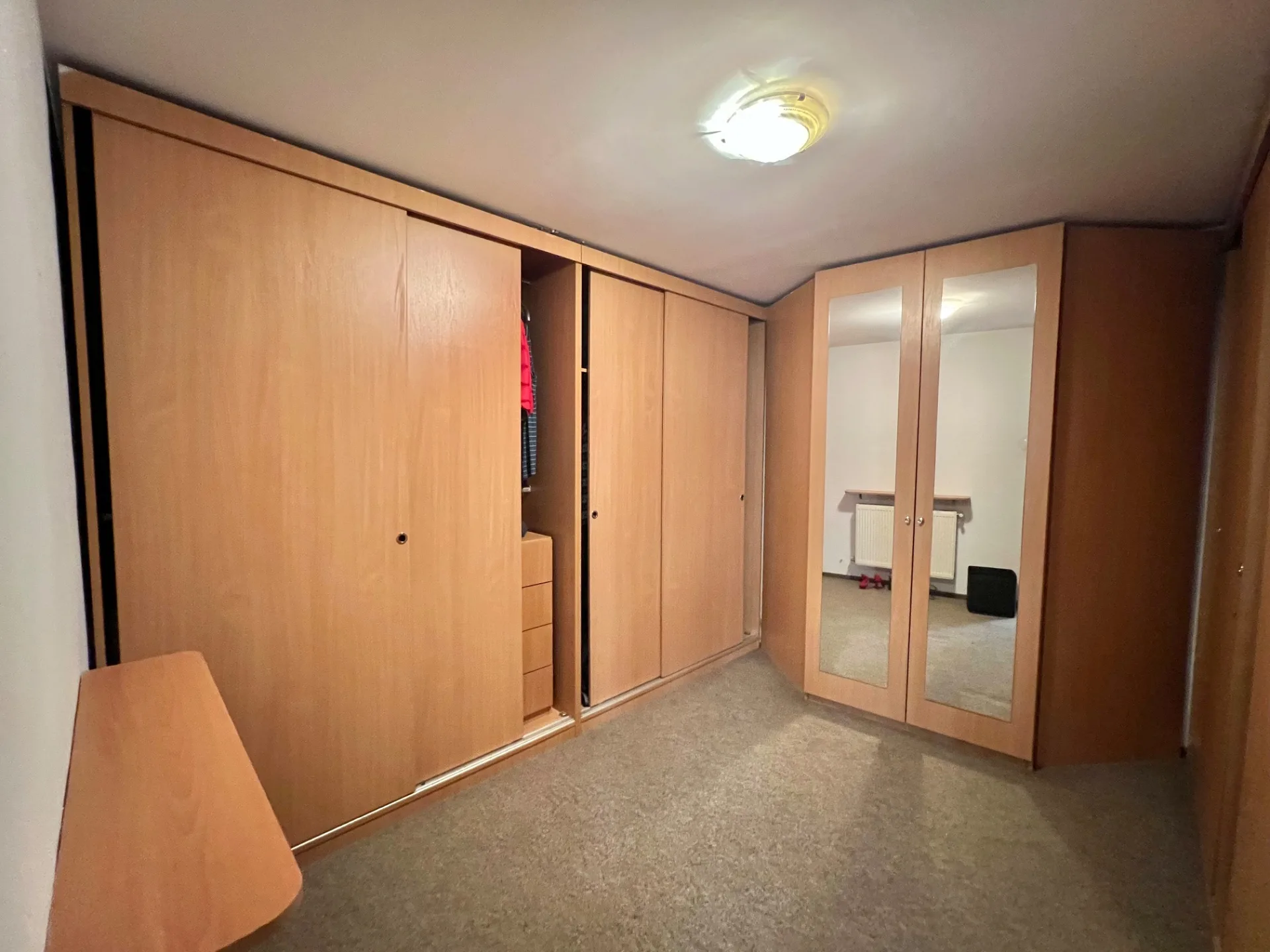 Casă individuală P+1 | Zona Brâncoveanu - Alunișului | Complet renovată, mobilată și utilată ,190mp, curte, pivniță .15 min orășelul Copiilor, metrou – fotografia 5 din 6