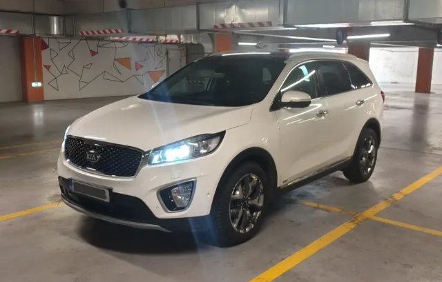 Kia Sorento full Automat 4x4 Platinum 2.2d 200cp e6 2015 Nu Schimb! – fotografia 1 din 8