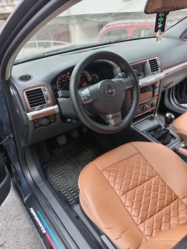 Opel Vectra de vânzare – fotografia 4 din 7