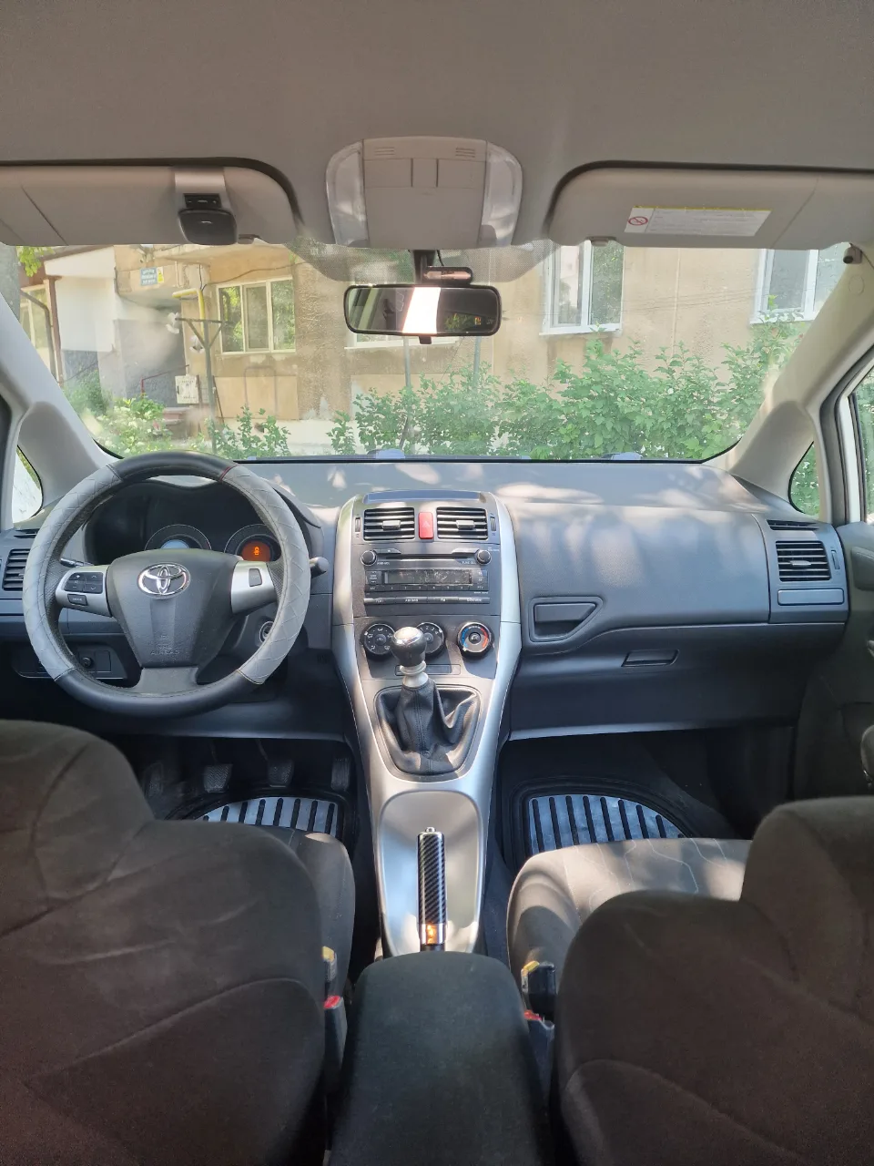 Vand Toyota Auris – fotografia 5 din 8