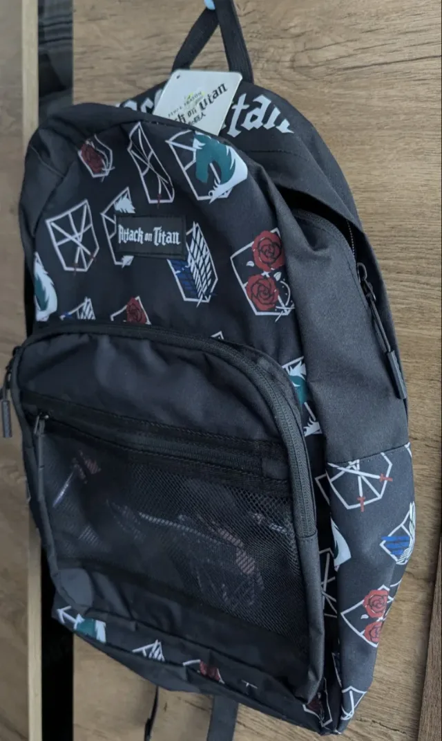Rucsac Attack On Titan original produs Nou – Vaslui, Vaslui