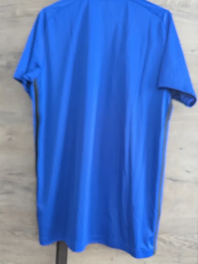 Tricou nou Adidas mărimea S – fotografia 3 din 3