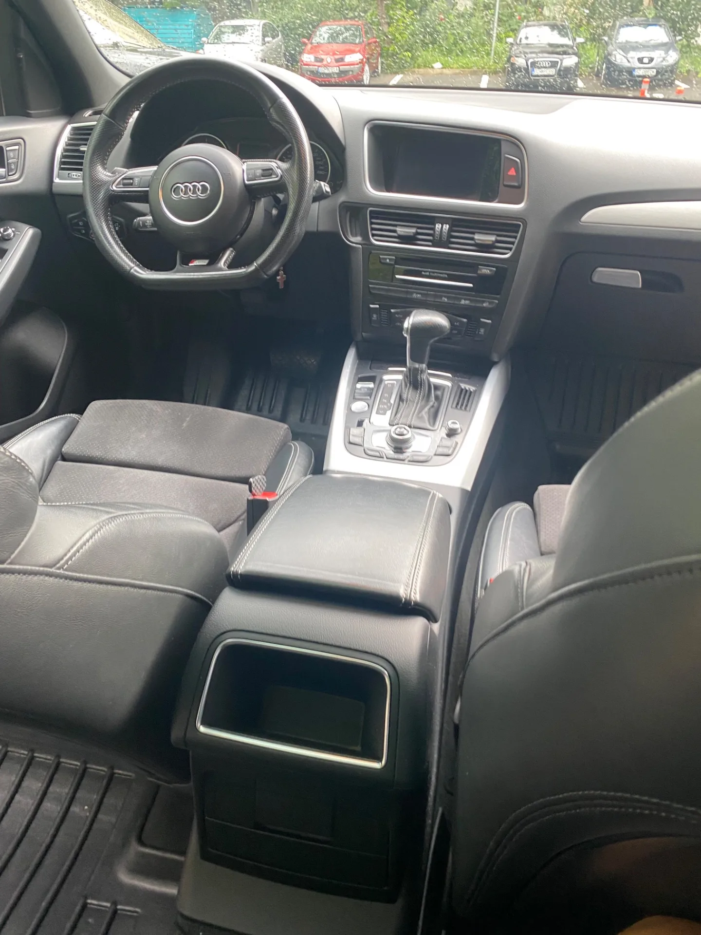 Audi Q5 2.0 TDI S-line  Quattro – fotografia 5 din 8