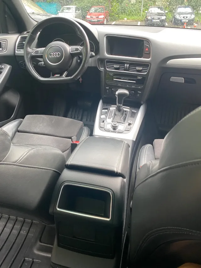 Audi Q5 2.0 TDI S-line  Quattro – fotografia 5 din 8
