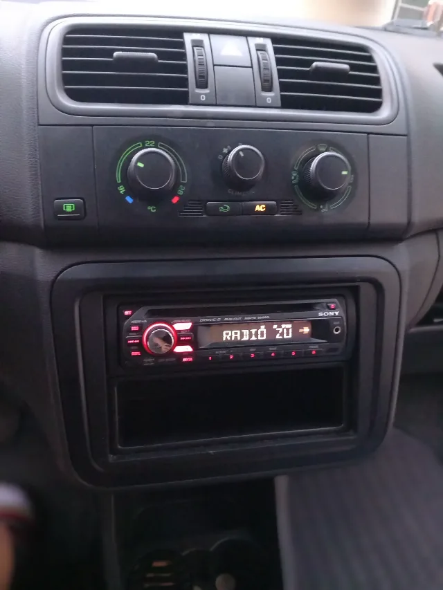 Skoda fabia 2008 disel stare foarte buna – fotografia 4 din 8